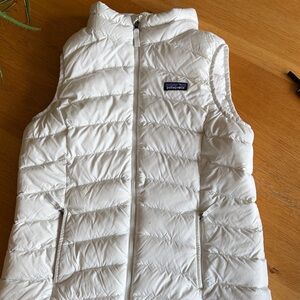 Patagonia Kids Ivory Quilted Vest